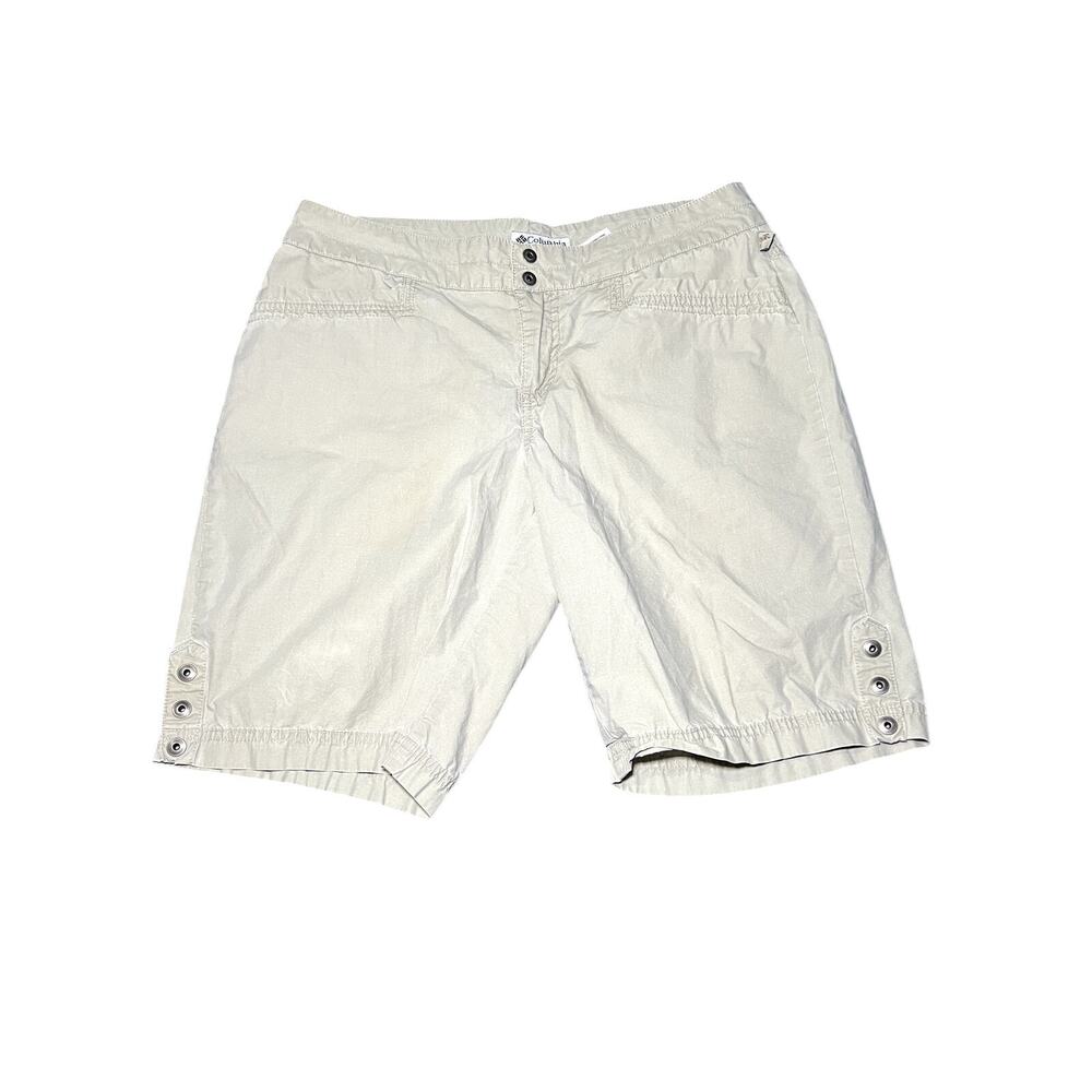 Columbia trail bermuda shorts womens 10 gorpcore hiking camping outdoors utility
